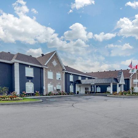 Quality Inn & Suites Оквілл Номер фото