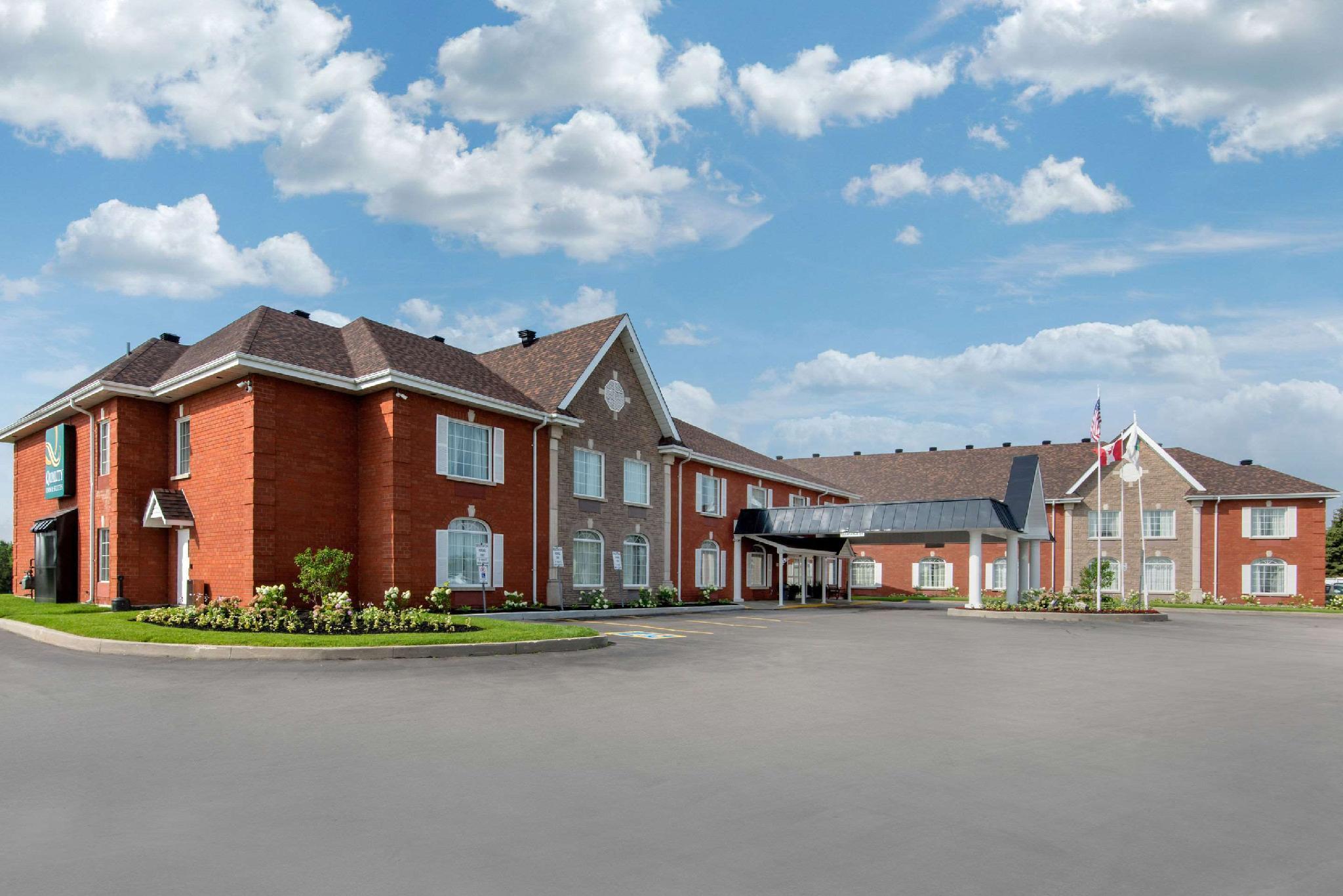 Quality Inn & Suites Оквілл Екстер'єр фото